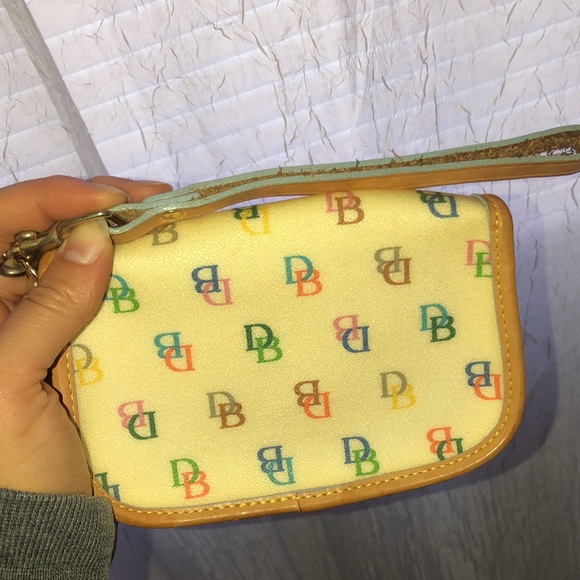 CUTE DOONEY& BOURKE WRISTLET✨ - Picture 3 of 5